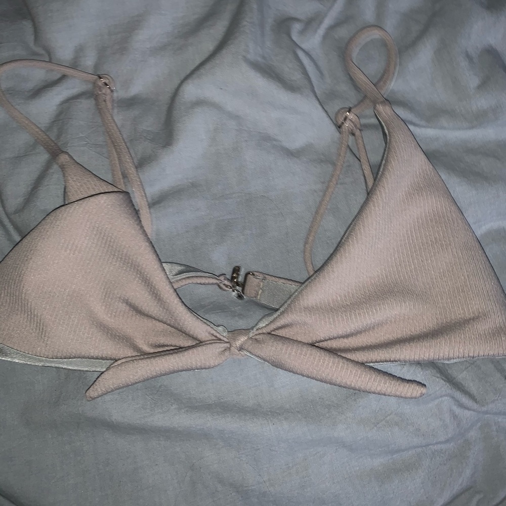 SHEIN!!! Gray knotted bikini top!